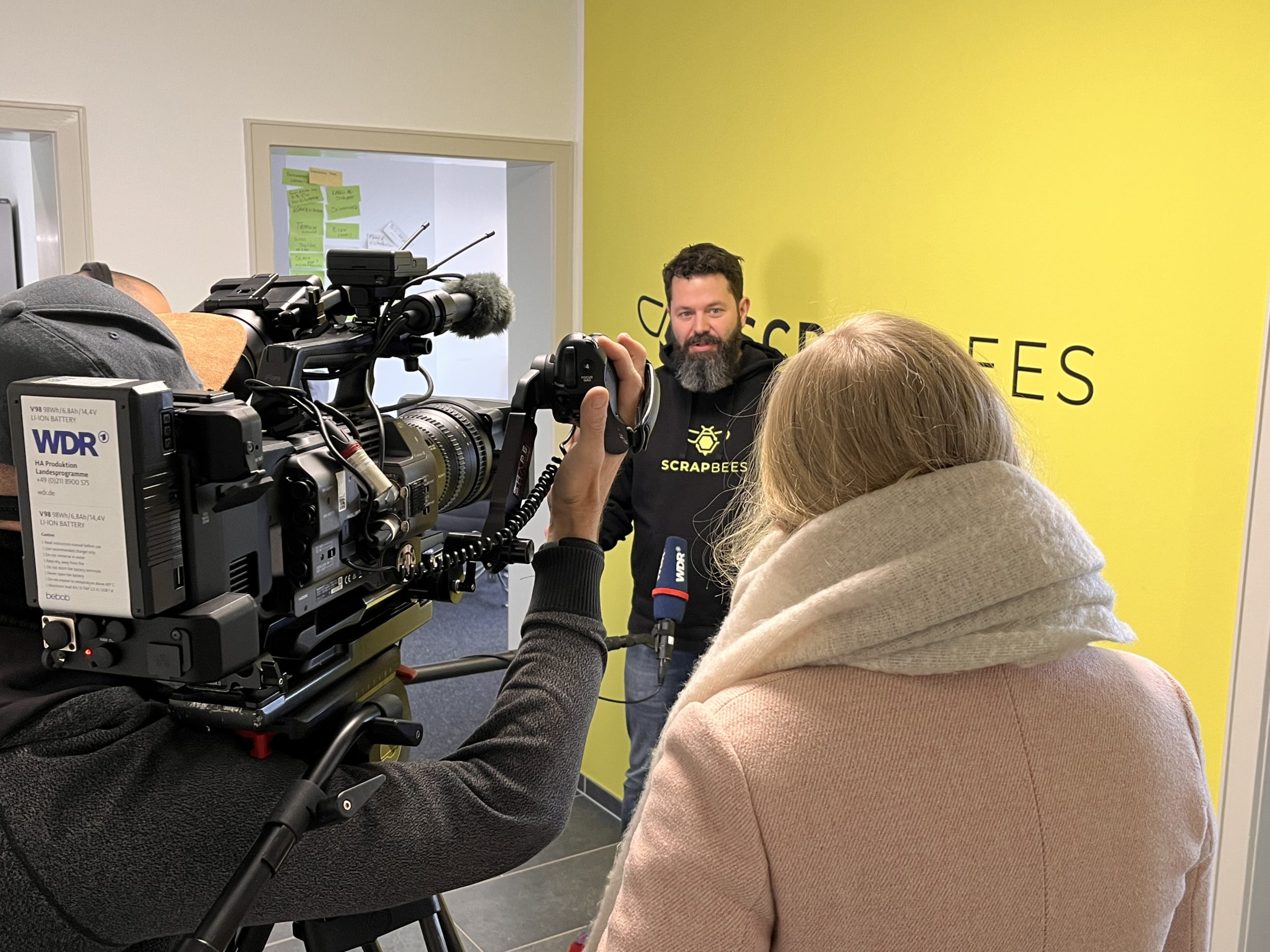 SchrottBienen in der WDR-Lokalzeit