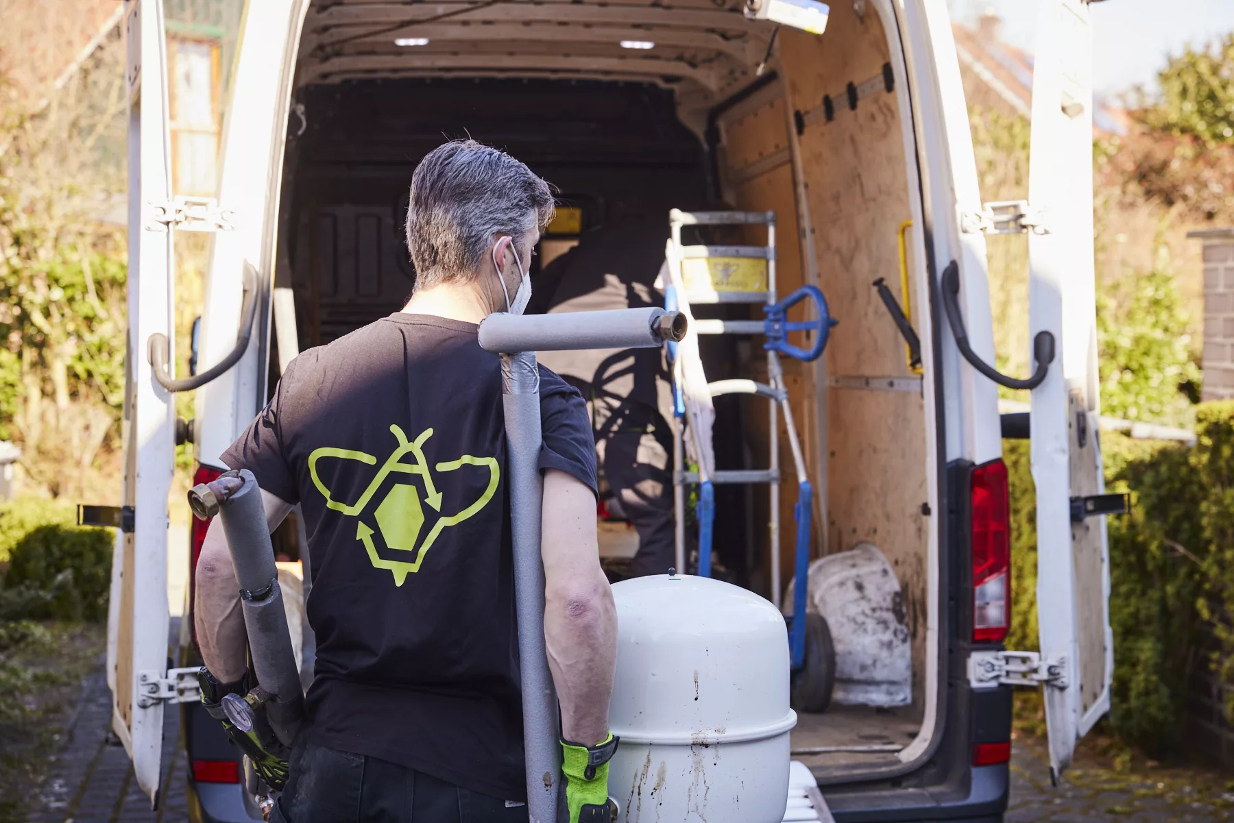 Alten Schrott loswerden leicht gemacht: Schrottabholung in der Nähe